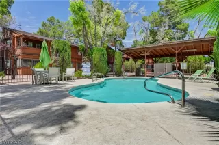 More Details about MLS # 2788185 : 5889 LAREDO STREET