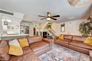 Photo #1: 2788185 Listing 