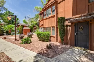 Photo #3: 2788185 Listing 