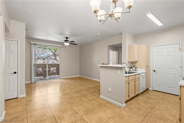 MLS: 2788206 Condo For Sale