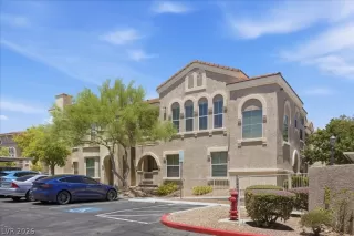 Photo #1: 2788211 Listing 