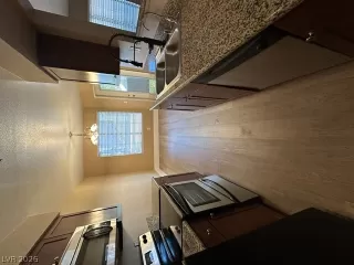 Photo #4: 2788216 Listing 