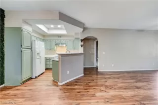 Photo #1: 2788219 Listing 