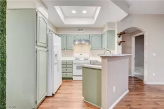 Photo #4: 2788219 Listing 