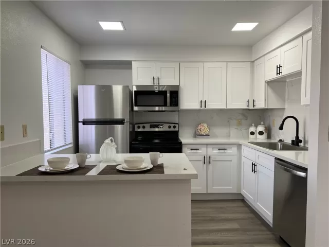 MLS: 2788226 Condo For Sale