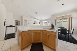 Photo #6: 2788337 Listing 