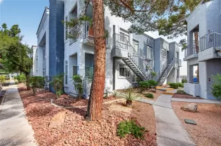 Photo #1: 2788349 Listing 