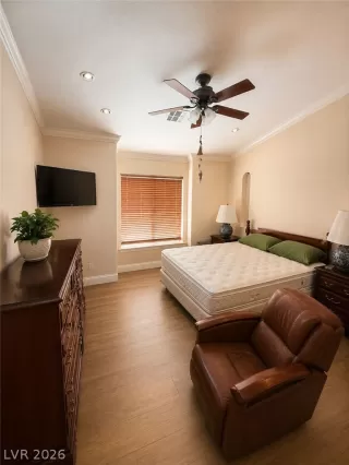 Photo #2: 2788419 Listing