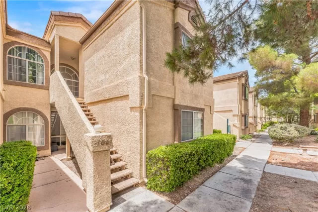 MLS: 2788426 Condo For Sale