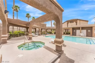 Photo #1: 2788426 Listing