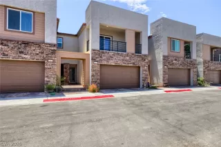 Photo #6: 2788429 Listing