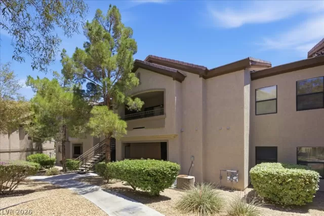 MLS: 2788450 Condo For Sale