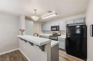 Photo #4: 2788496 Listing 