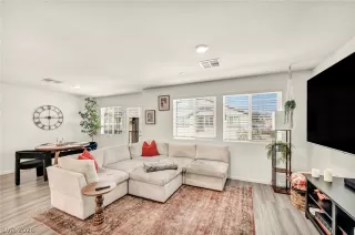 Photo #6: 2788571 Listing 