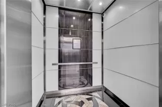 Photo #1: 2788674 Listing 