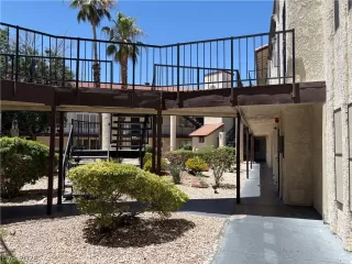 Photo #2: 2788734 Listing