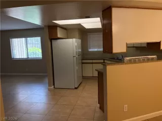 Photo #6: 2788734 Listing