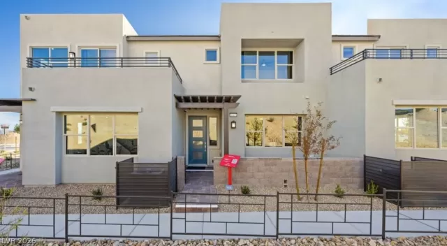 MLS: 2788765 Condo For Sale