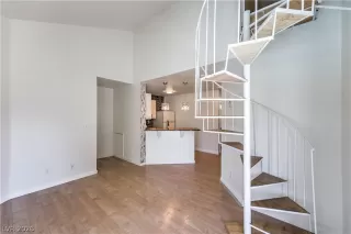 Photo #6: 2788798 Listing 