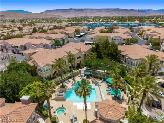 Photo #1: 2788857 Listing 