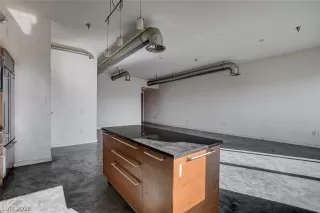 Photo #4: 2788917 Listing 