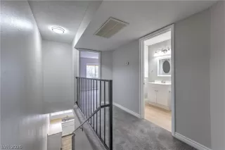 Photo #3: 2788935 Listing 