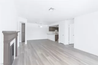 Photo #4: 2788985 Listing 