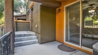Photo #3: 2788999 Listing