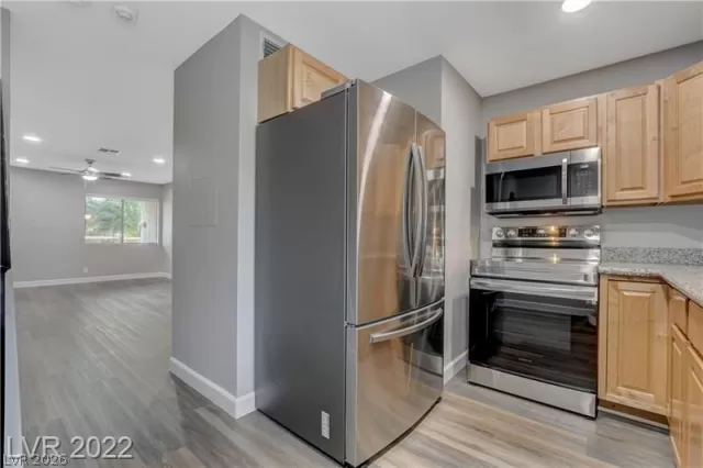 MLS: 2789028 Condo For Sale