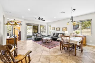 Photo #2: 2789042 Listing 