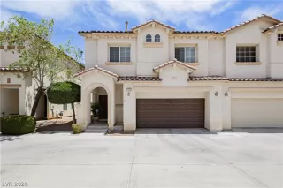 More Details about MLS # 2789193 : 1176 VIA PIAZZA
