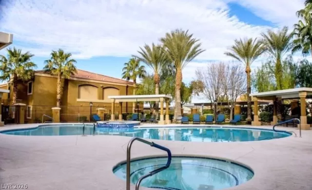 MLS: 2789205 Condo For Sale