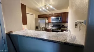 Photo #3: 2789205 Listing 