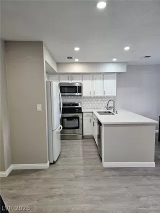 Photo #1: 2789235 Listing 