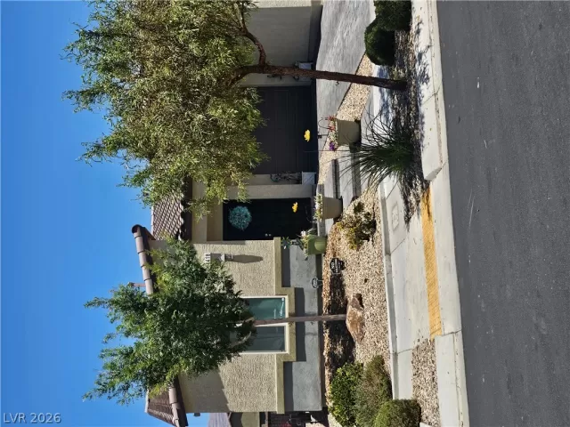 MLS: 2789238 Condo For Sale