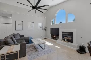 Photo #2: 2789255 Listing 