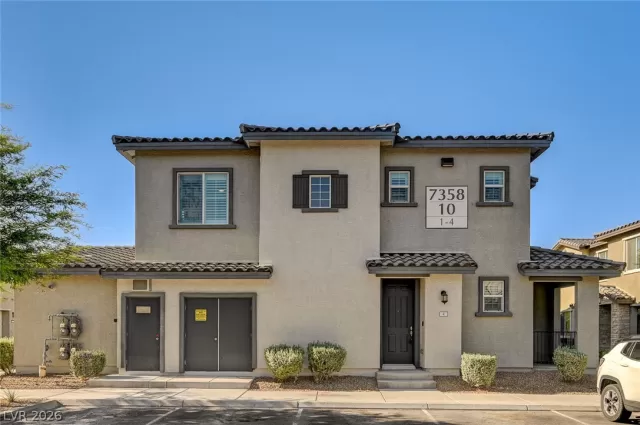 MLS: 2789275 Condo For Sale