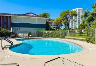 Photo #6: 2789299 Listing 