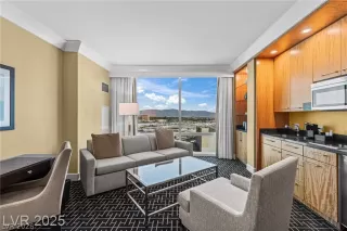 Photo #4: 2789307 Listing 