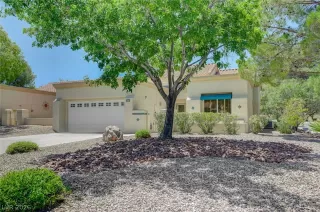 Photo #2: 2789310 Listing 