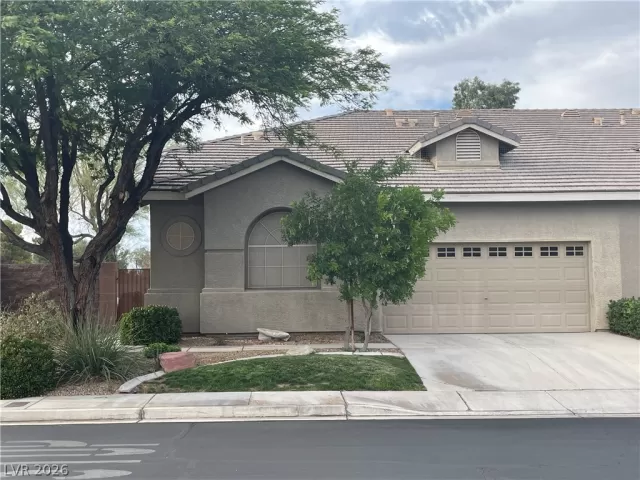 MLS: 2789432 Condo For Sale