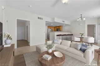 Photo #3: 2789474 Listing 