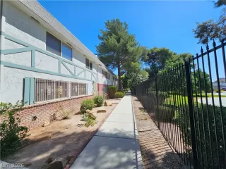 Photo #1: 2789493 Listing 