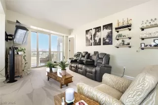 Photo #5: 2789500 Listing
