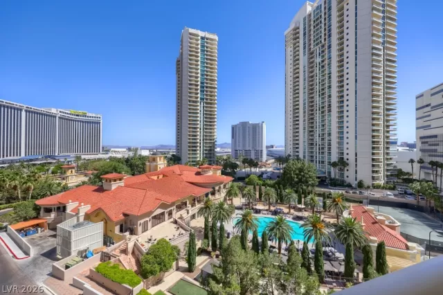MLS: 2789583 Condo For Sale