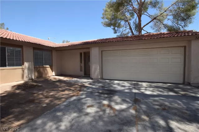 MLS: 2789597 Condo For Sale