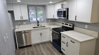 Photo #4: 2789598 Listing