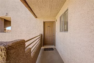 Photo #3: 2789616 Listing