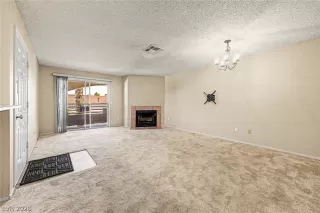 Photo #6: 2789616 Listing
