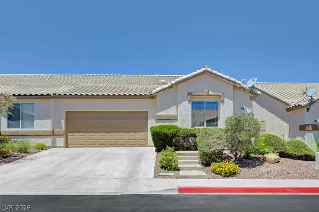 MLS: 2789627 Condo For Sale